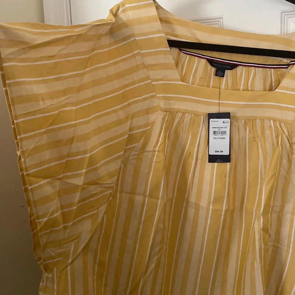 NWT Tommy Hilfiger Yellow and White Striped Short Sleeve Blouse Top Size XXL